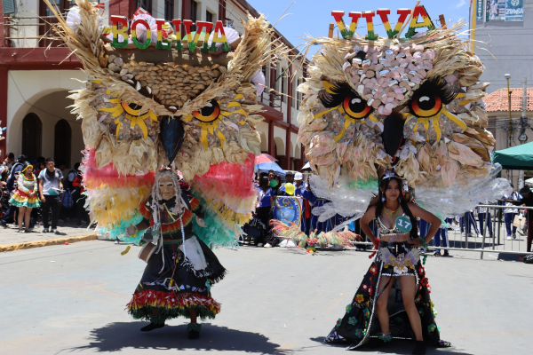 FESTIVAL DE TRAJES FOLCL&Oacute;RICOS CON RESIDUOS RECICLABLES - TERCERA VERSI&Oacute;N